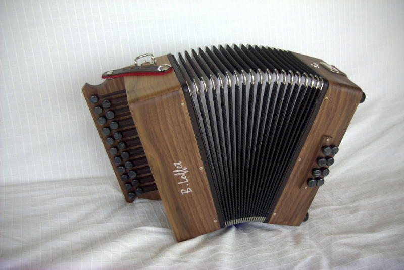2 Rangs 2 voix Noyer 11